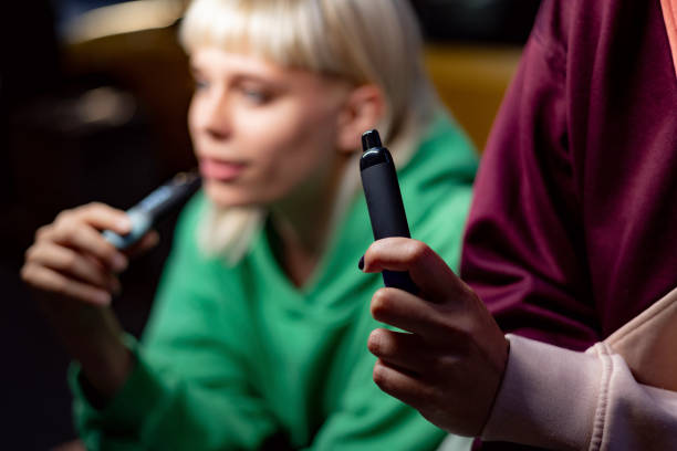 Fruit-ice hybrid disposable vape flavors trending in 2026 US wholesale market